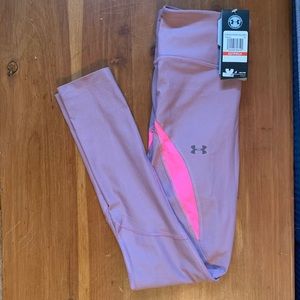 Women’s Under Armour heat gear leggings